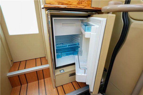 丰田考斯特10座报价及图片丰田考斯特价格(图7)