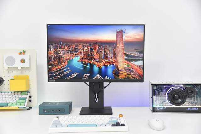 商务显示器里的全能选手联想E24q-30体验桌面显示器就这么定(图10)