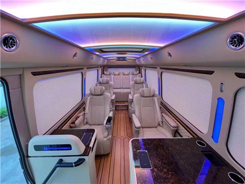 全新丰田考斯特10座 全隔断豪华商务车(图4)