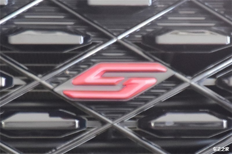 实拍2023款长安CS75 PLUS实拍图片解析 不输合资品牌(图2)
