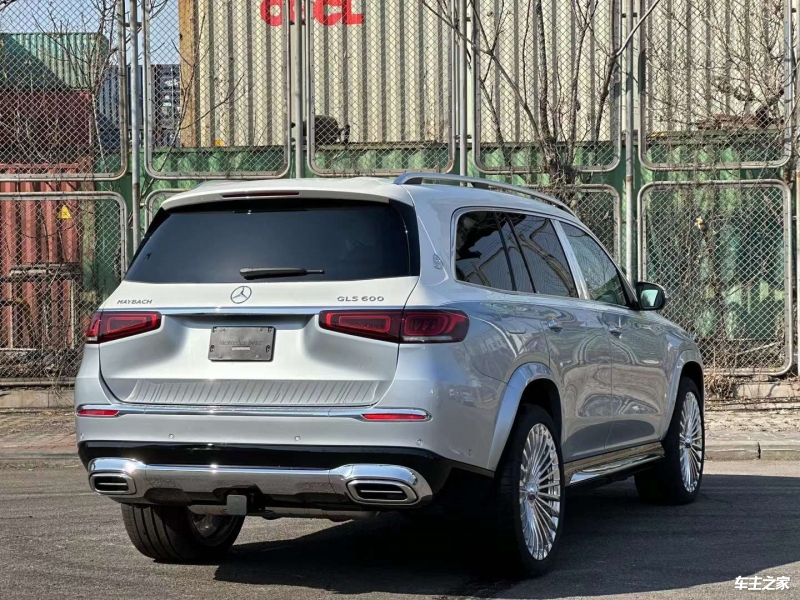 2023款迈巴赫GLS600顶级四座商务美规SUV 现车促销(图4)
