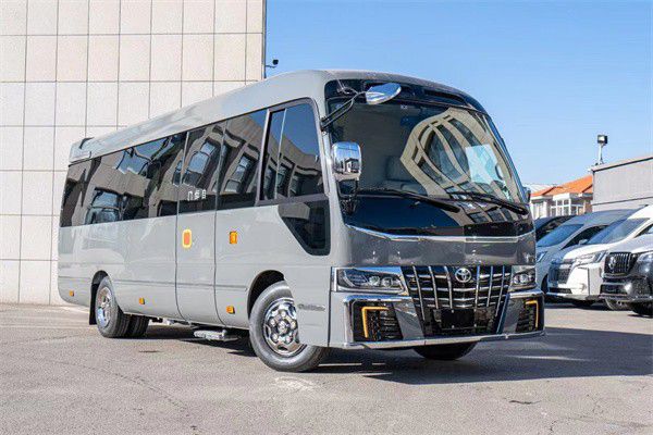成都丰田考斯特4s店电线座豪华商务车(图1)