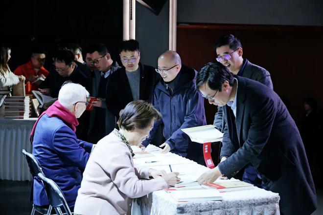 他为重庆设计了20多座大桥！(图3)