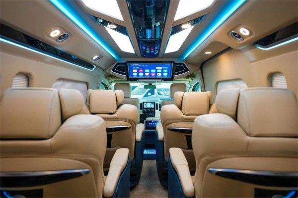 2024款丰田海狮9座蓝牌C照可开商务车(图3)